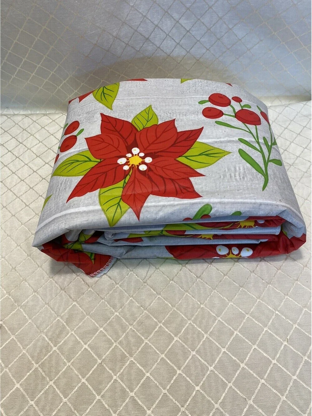 Christmas Tablecloth Vinyl Flannel Back,60 X 80 CHRISTMAS POINSETTIA